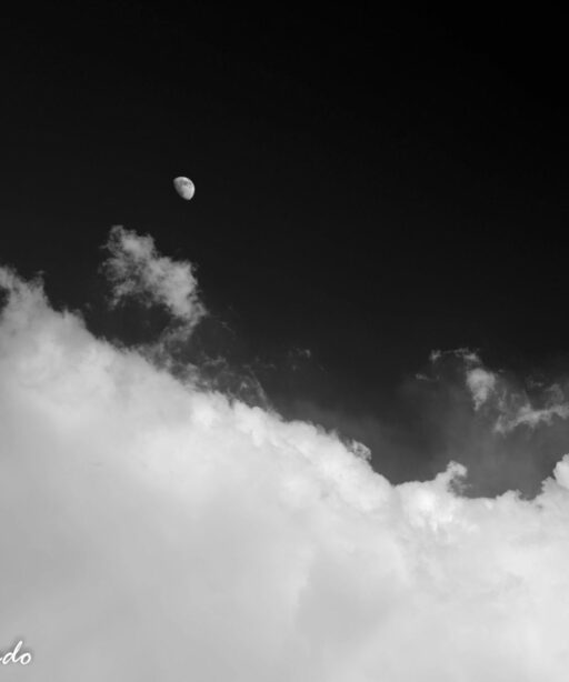 DD_Moon_clouds_polorized_8143_BW